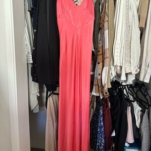 Elegant Pink Maxi Dress